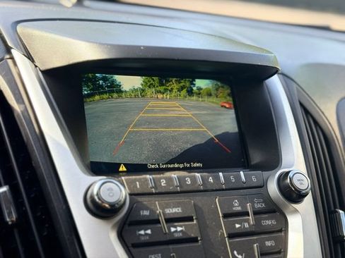 Used 2017 Chevrolet Equinox LT AWD/4WD image 13