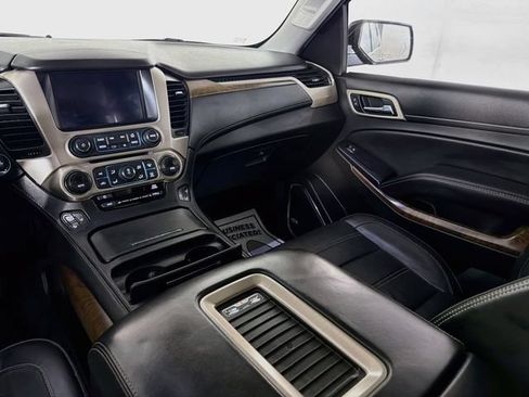 Used 2018 GMC Yukon Denali AWD/4WD image 25
