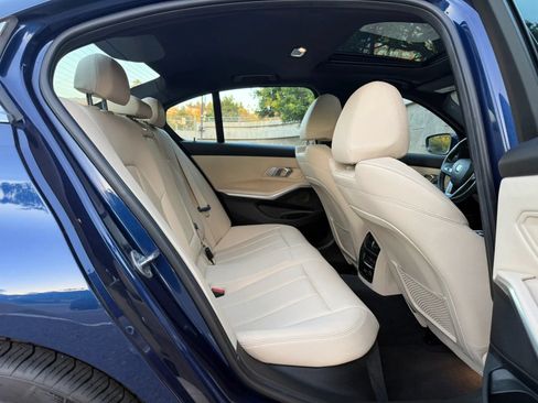 Used 2019 BMW 330i Sedan w/ Convenience Package RWD image 47