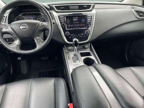 Used 2024 Nissan Murano SV w/ SV Midnight Edition Package FWD image 10