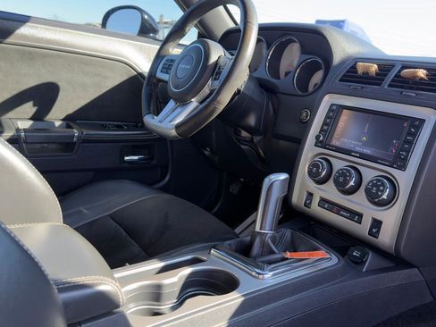 Used 2014 Dodge Challenger SRT8 w/ Harman/Kardon Audio Group image 57
