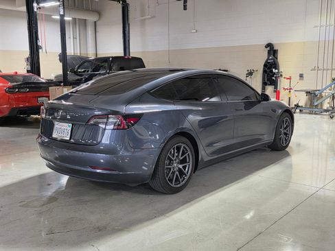 Used 2021 Tesla Model 3 Standard Range Plus RWD image 7