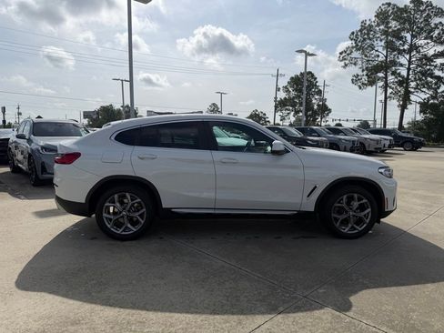 Certified 2023 BMW X4 xDrive30i w/ Premium Package AWD/4WD image 2