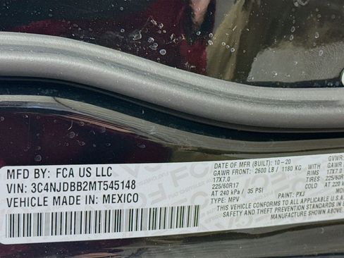 Used 2021 Jeep Compass Latitude w/ Sun and Sound Group image 32