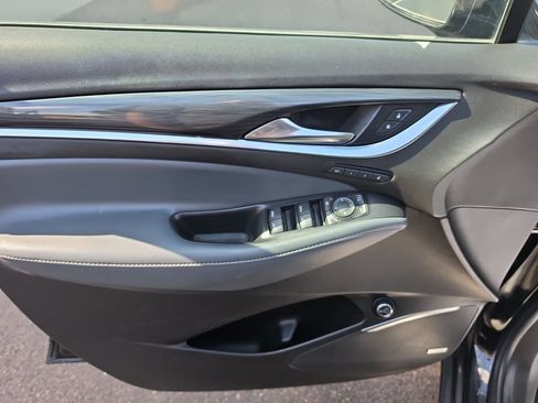 Used 2022 Buick Enclave Premium AWD/4WD image 13