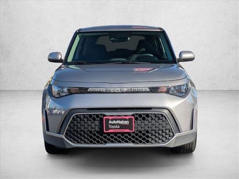 Used 2024 Kia Soul LX w/ Option Group 015 image 2