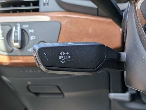 Used 2020 Audi A4 2.0T Premium w/ Convenience Package FWD image 37
