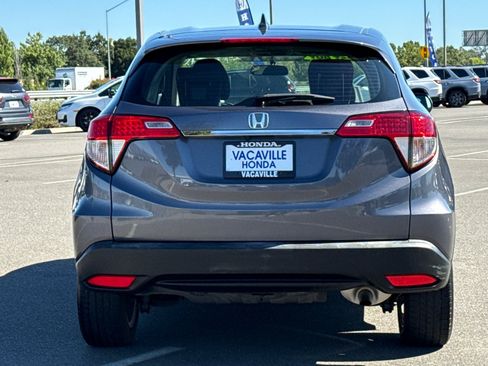 Used 2021 Honda HR-V LX image 5