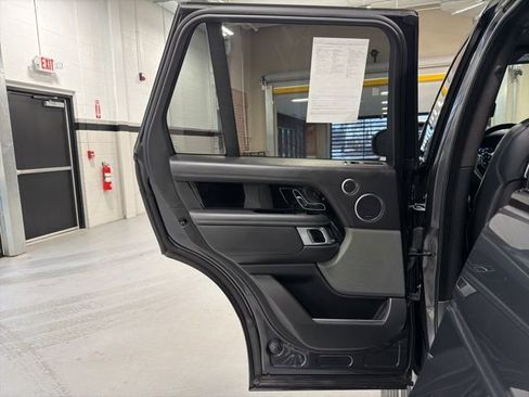 Used 2021 Land Rover Range Rover Autobiography image 26