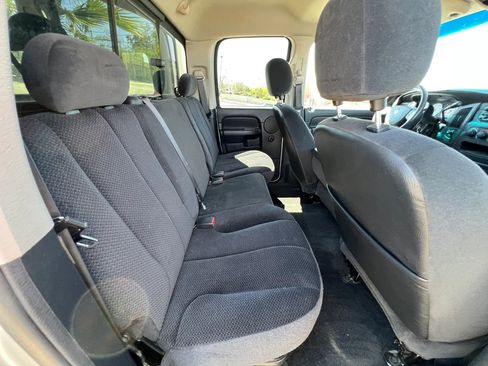 Used 2004 Dodge Ram 3500 Truck SLT w/ Trailer Tow Group image 27