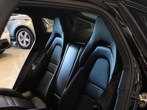 Used 2018 Porsche Panamera 4 AWD/4WD image 71