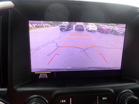 Used 2020 GMC Terrain SLE w/ Driver Convenience Package AWD/4WD image 15