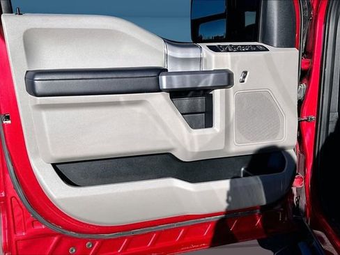 Used 2021 Ford F250 XLT w/ XLT Premium Package image 21