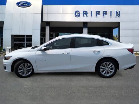 Used 2025 Chevrolet Malibu LT FWD image 10
