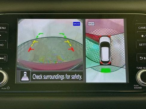 Used 2021 Nissan Kicks SR w/ Interior Electronics Package FWD image 16