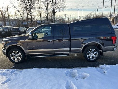 Used 2018 Ford F150 Lariat image 5