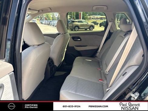 Certified 2023 Nissan Rogue SV FWD image 28