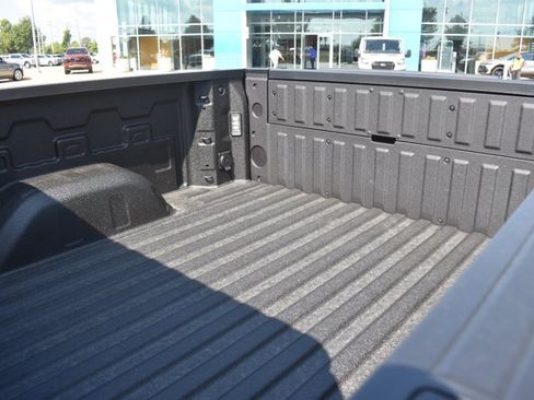New 2026 Chevrolet Silverado 1500 Custom w/ LPO, Dark Essentials Package AWD/4WD image 14