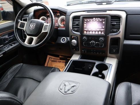 Used 2014 RAM 1500 Laramie w/ Convenience Group image 17