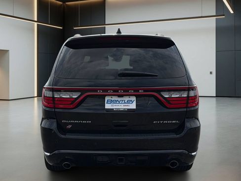 Used 2021 Dodge Durango Citadel w/ Premium Entertainment Group AWD/4WD image 5