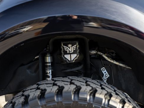 Used 2022 Ford F450 Limited w/ FX4 Off-Road Package image 25