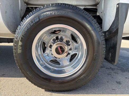 Used 2018 GMC Sierra 3500 Denali w/ Duramax Plus Package image 13