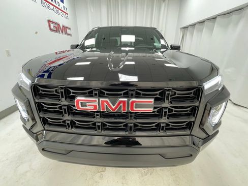 New 2026 GMC Canyon Elevation AWD/4WD image 2