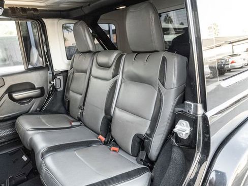 Used 2021 Jeep Wrangler Unlimited Sport image 14