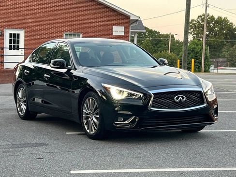 Used 2018 INFINITI Q50 Luxe AWD/4WD image 8
