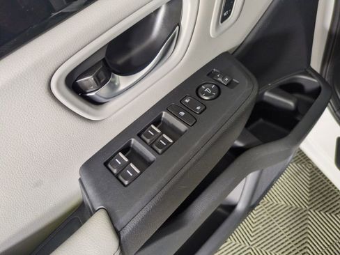 Certified 2023 Honda Pilot EX-L image 11