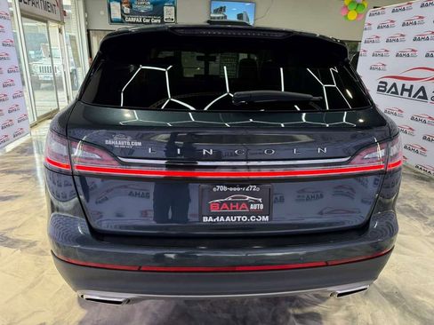 Used 2022 Lincoln Nautilus Reserve AWD/4WD image 9