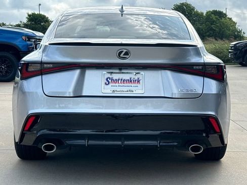 Used 2025 Lexus IS 350 F Sport RWD image 8