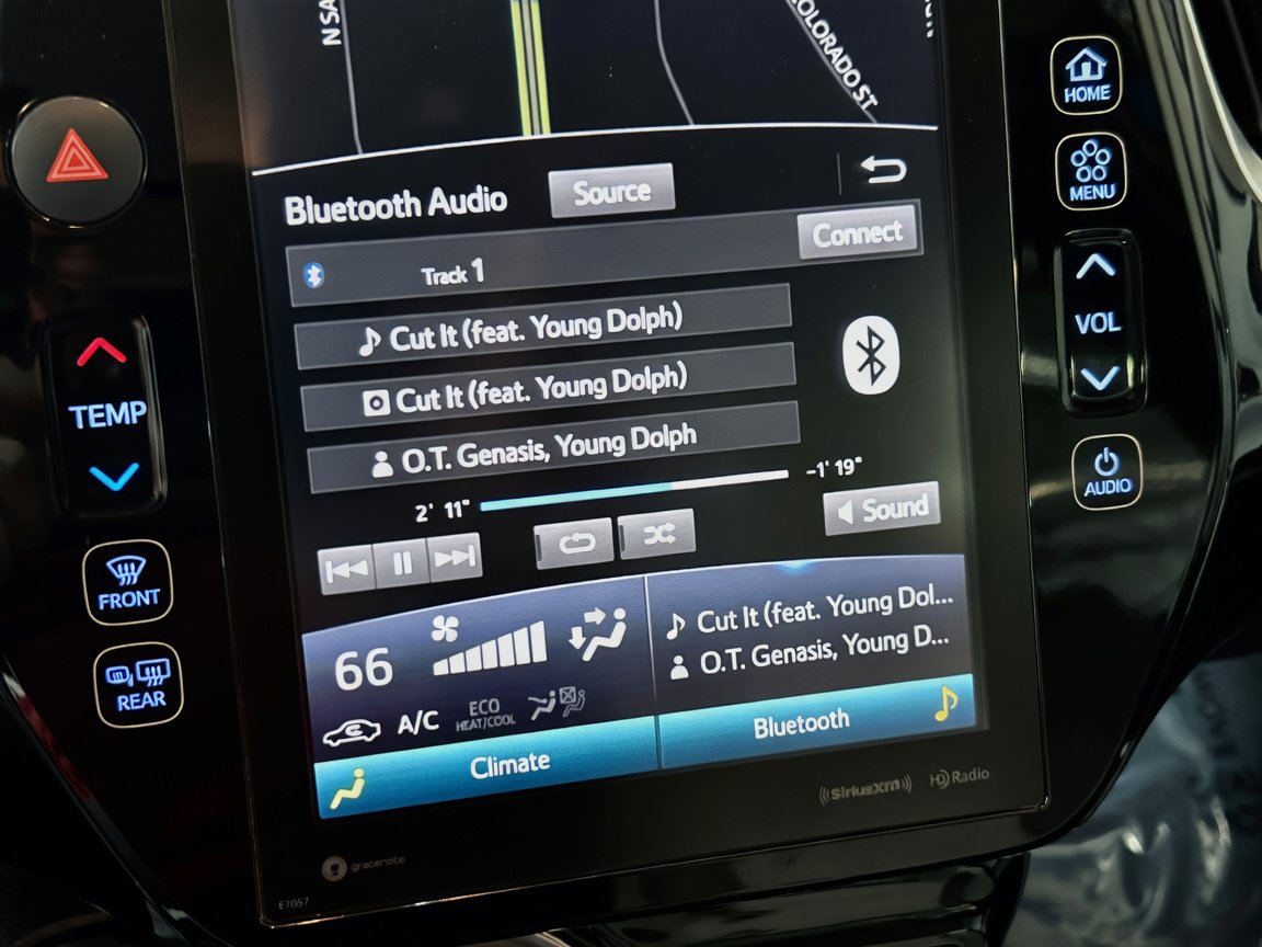Used 2020 Toyota Prius Prime FWD image 11