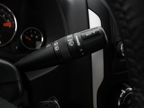 Used 2016 Jeep Compass Latitude image 15