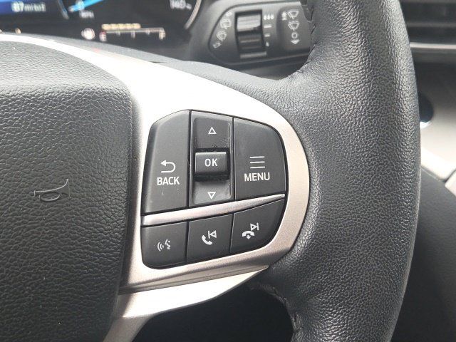 Used 2023 Ford Explorer XLT w/ Equipment Group 202A AWD/4WD image 42