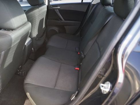 Used 2013 MAZDA MAZDA3 i Sport FWD image 12