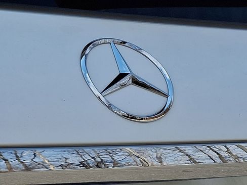 Certified 2024 Mercedes-Benz GLE 350 4MATIC image 31