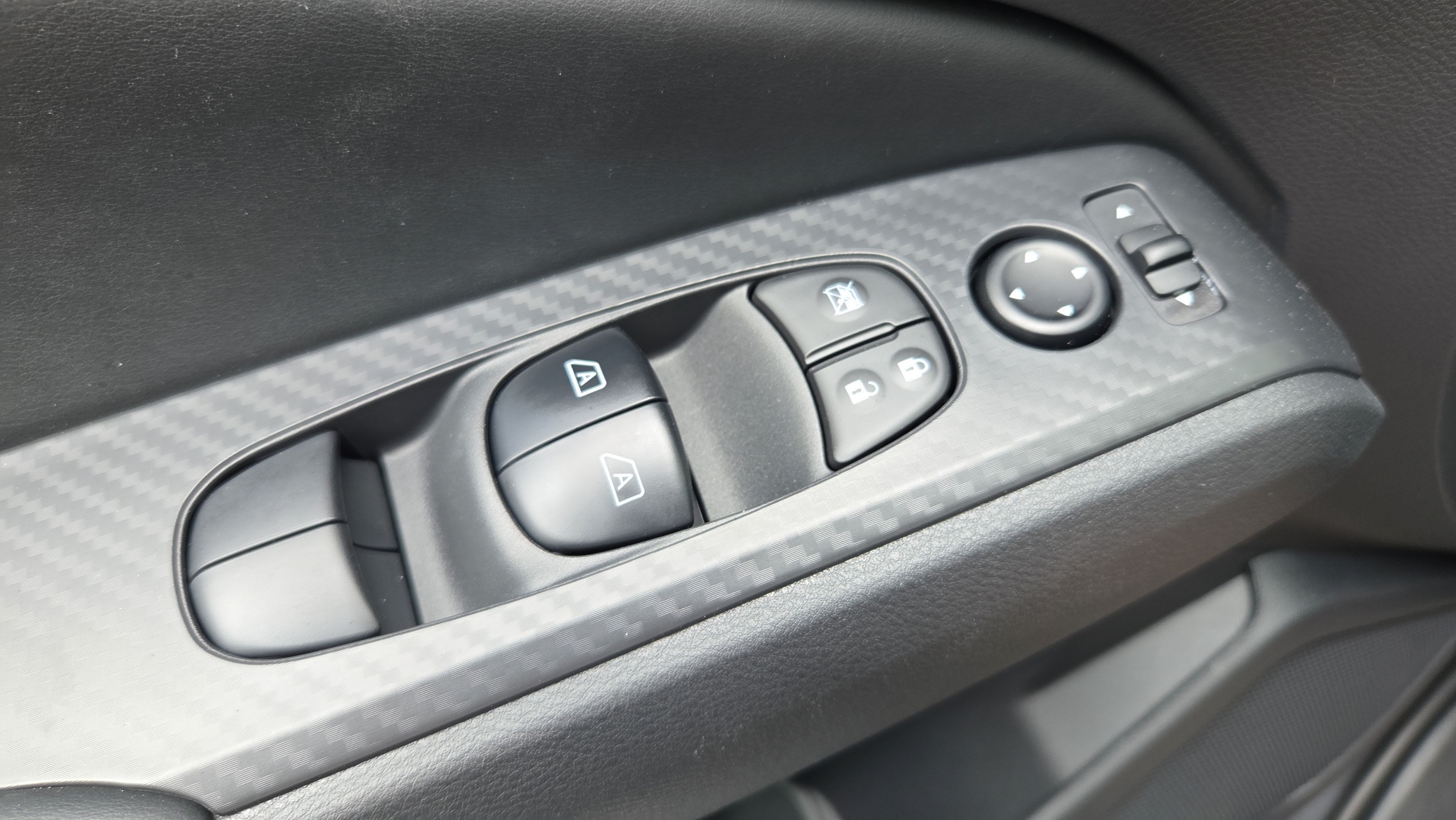 Used 2026 Nissan Altima 2.5 SV w/ SV Premium Package FWD image 29