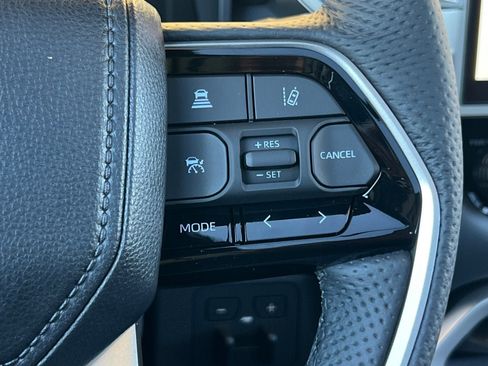 New 2026 Toyota Tundra Platinum AWD/4WD image 28