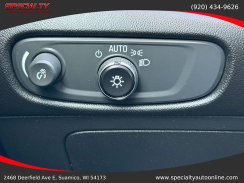 Used 2023 Chevrolet Malibu LT FWD image 34