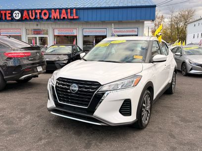 Used 2024 Nissan Kicks SV