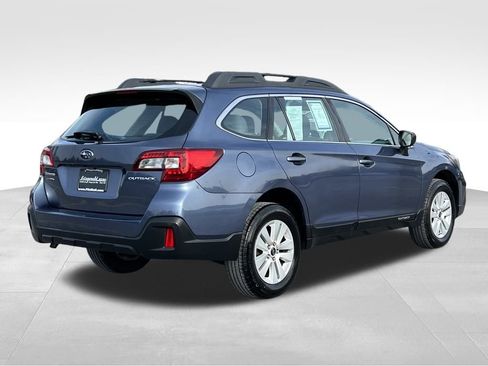 Used 2018 Subaru Outback 2.5i image 7
