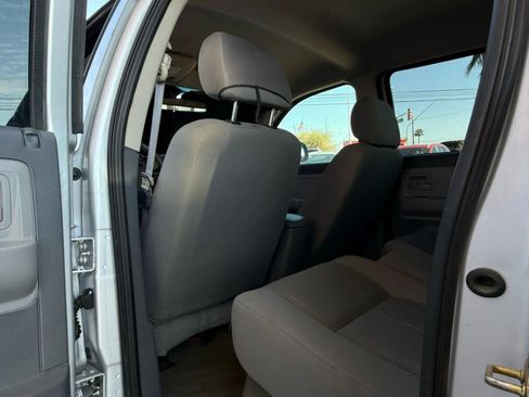 Used 2006 Dodge Dakota SLT w/ Trailer Tow Group image 41