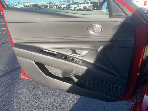 Used 2023 Hyundai Elantra Limited w/ Cargo Package image 20