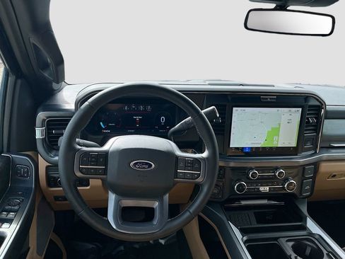 Used 2025 Ford F250 Lariat w/ Chrome Package image 22