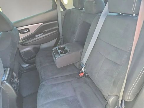 Used 2021 Nissan Murano SV AWD/4WD image 37