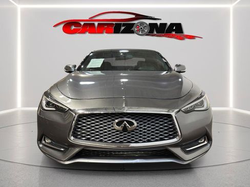 Used 2017 INFINITI Q60 Red Sport 400 image 2