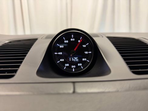 Certified 2023 Porsche Cayenne Turbo image 22