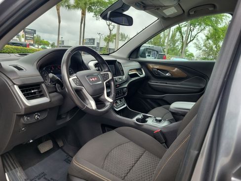 Used 2020 GMC Terrain SLE FWD image 9