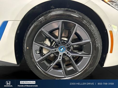 Used 2023 BMW i4 eDrive40 RWD image 28